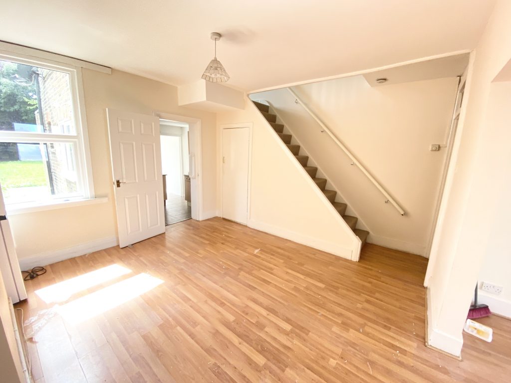 Clayton Road, Hayes, UB3 1BA Redpad Estate Agents