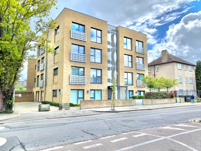 Redpad Estate Agents | Western Road, Southall, UB2 | June 2022 Allocated Parking